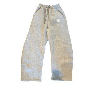 Aelfric Eden Women's XS Light Gray Cloud, barrel Joggers